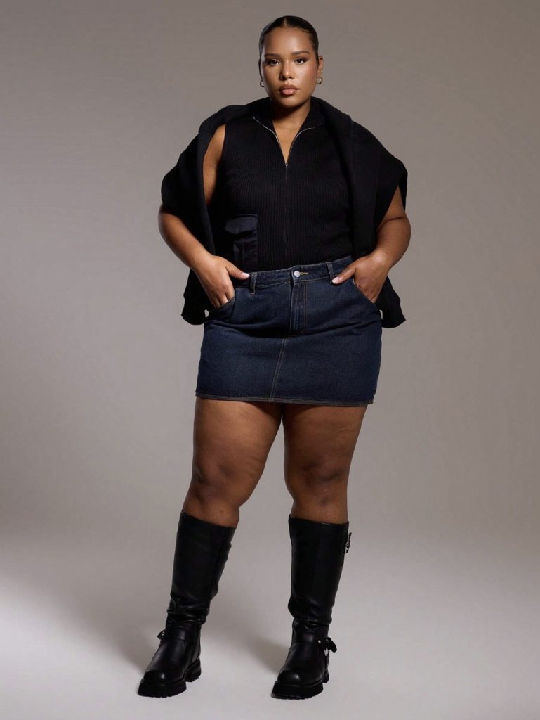 Femme avec jupe jean tangence