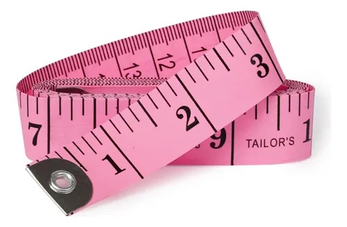Mètre ruban rose pour prendre ses mensurations et trouver sa morphologie